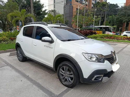 Renault Stepway 1.6 Zen Automatic