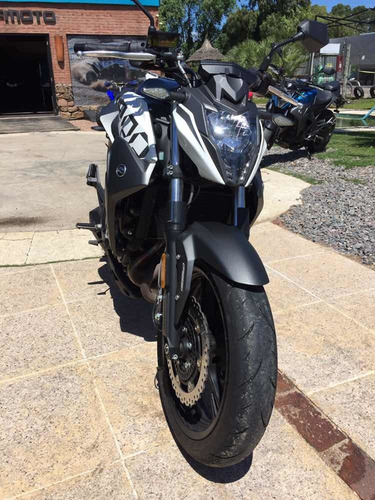 Moto Cfmoto Nk400