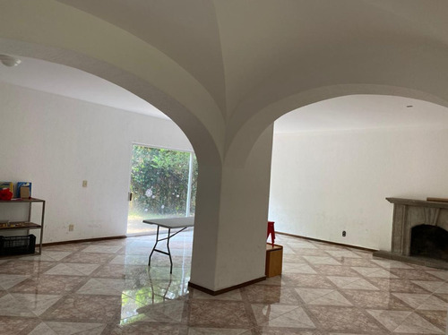 Casa En Venta Para Remodelar En Lomas De Chapultepec