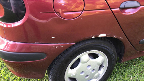 Imagen 10 de 13 de Renault Megane 1997 2.0 Rxe
