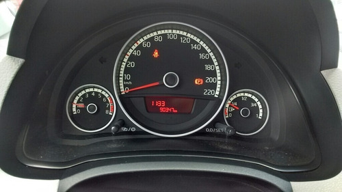 Volkswagen Up! 2015/2016 0j10