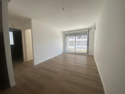 Apartamento Venta 2 Dormitorios Cordón - Av 18 De Julio
