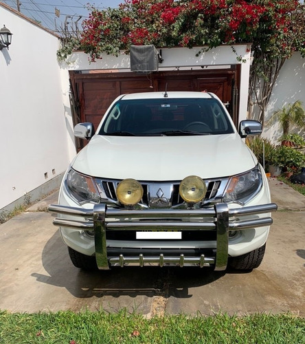 Mitsubishi L200 Highpower 4x4 Tdi Mecánica Año 2016 /53000km
