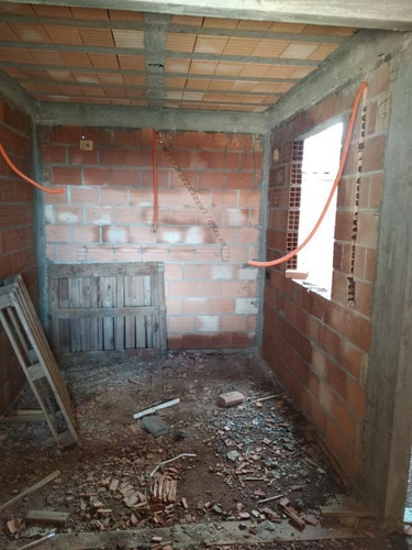 Imagem 7 de 15 de Sobrado Para Venda Em Ponta Grossa, Boa Vista, 2 Dormitórios - Crhm0031_1-1457424