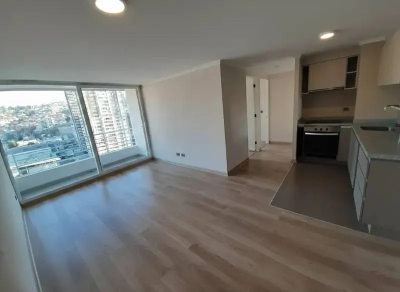 Imagen 2 de 14 de Precioso Departamento En Venta En Pleno Centro De Viña