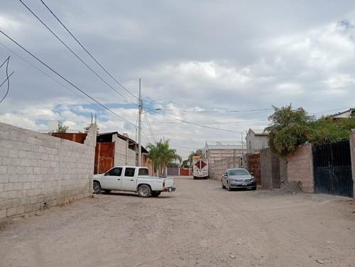 Terreno En Venta En Colonia Quintanares, Pedro Escobedo, Querétaro