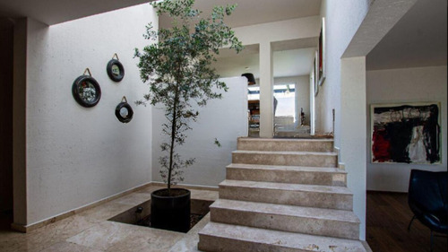 Casa En La Estadía, Calzada De Los Llorones #·24, Fracc. La Estadía En Atizapán Estado De México. Cerca De Residencial Chiluca, Club De Golf Chiluca, Zona Esmeralda, Presa Madín. Fl19-za