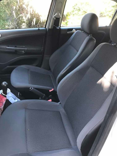 Volkswagen Gol Trend 1.6 Trendline 101cv 2014