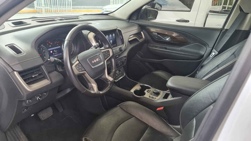 Imagen 8 de 14 de Gmc Terrain 2020 5p Denali D