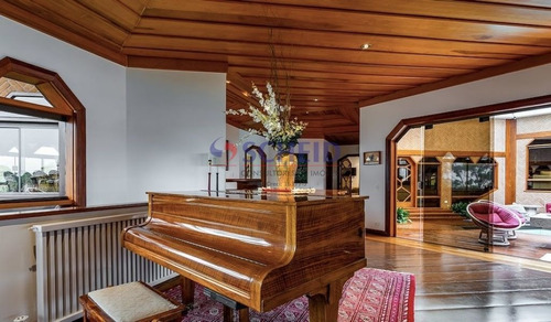 Imagem 8 de 15 de Casa Em Campos Do Jordão - Mr77019
