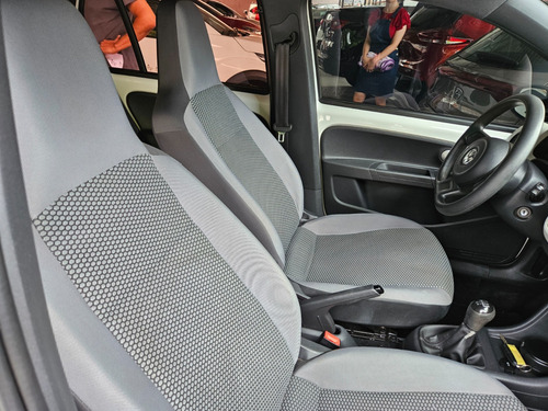 Volkswagen Up! 1.0 MPI TRACK 12V FLEX 4P MANUAL