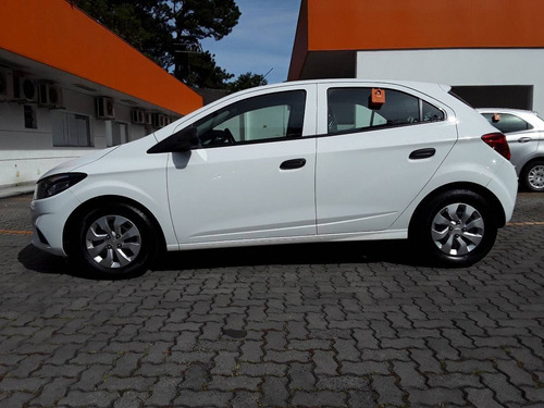 Imagem 9 de 9 de Chevrolet Onix 1.0 Flex Manual