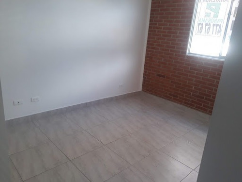 Imagen 17 de 22 de Apartaestudio En Arriendo Barrio Central 649-20844