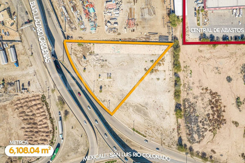 Terreno En Venta A Pie De Blvd Lazaro Cardenas En Mexicali, B.c.