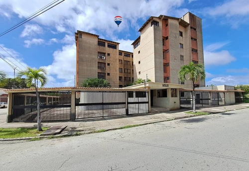 Re/max 2mil Vende Apartamento En Res. Satélite, Urb. Jorge Coll, Mun. Maneiro, Isla De Margarita, Edo. Nueva Esparta