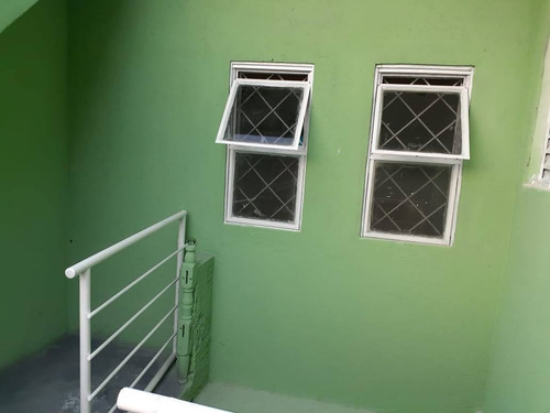 Vendo 4 Quartos,3 Banheiros,3 Cozinha,2 Salas,1 Garagem,