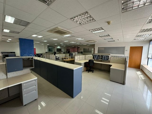 Edificio Moderno Con Terraza En Venta Los Dos Caminos Caracas Oportunidad De Inversion