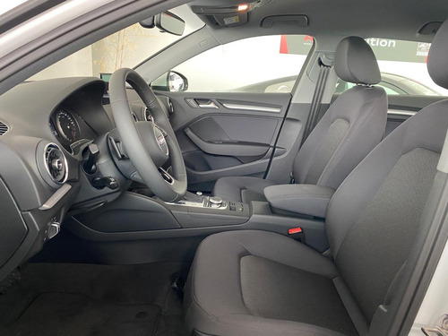 Nuevo Audi A3 1.4 Tfsi S-tronic 150 Cv Sportback 2021 0km