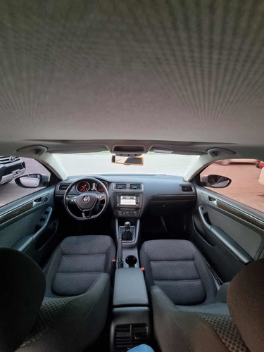 Volkswagen Vento 2.5 Advance Plus 170cv 2015