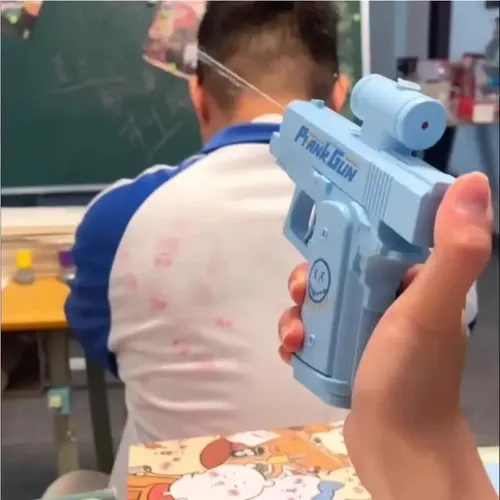 Pistola De Agua Inversa Con Doble Chorro – Divertida Broma Para Verano, Piscina Y Playa