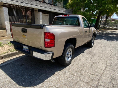 Chevrolet Silverado Ls