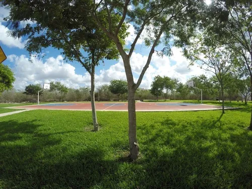 Casa En Venta En Mérida Modelo Ambar Plus En Privada Praderas Del Mayab, Conkal