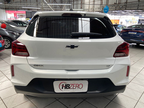 Chevrolet Onix ONIX HATCH LT 1.0 12V FLEX 5P MEC.