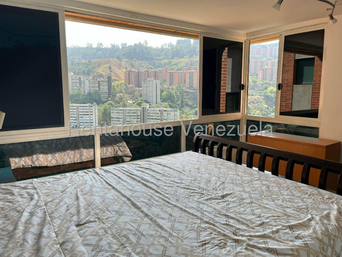 Estupendo Y Amplio Apartamento En Alquiler Con Inmejorable Ubicación Escampadero
