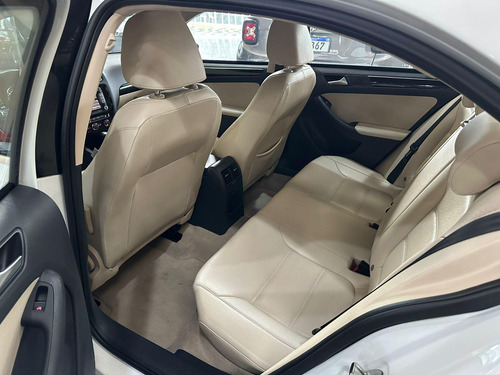 Volkswagen Jetta Highline 2.0 TSI 16V 4p Tiptronic