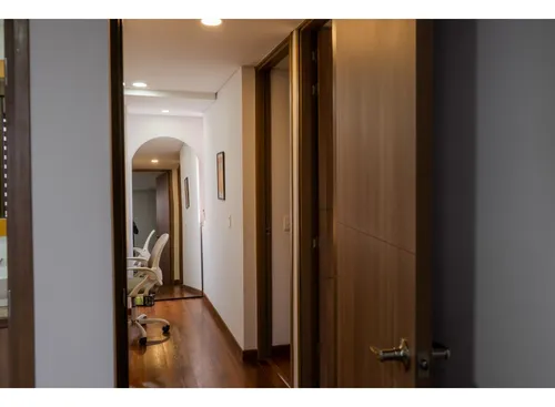Venta De Apartamento En Envigado, Loma De Cumbres