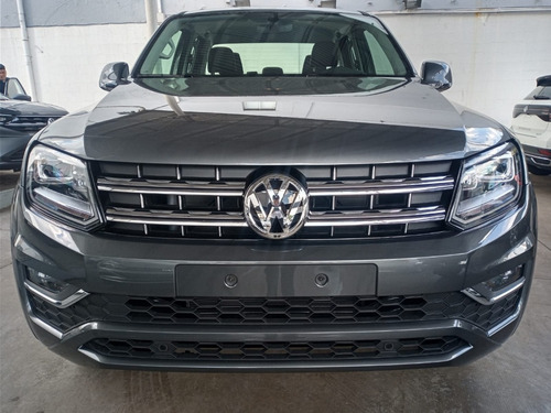 Imagen 2 de 16 de Volkswagen Amarok Highline 4x4 At 2.0 180 Cv #39
