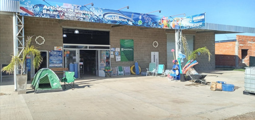 Imagen 5 de 5 de Se Alquila Galpón/ Local Comercial Con Playon De Estacionamiento En Pueblo Belgrano Gualeguaychu Entre Rios