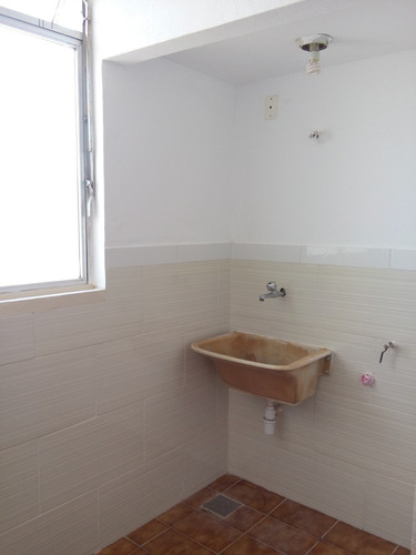 Alugo Ou Vendo Apto , Com 70 M² Vista P Cristo Redentor.