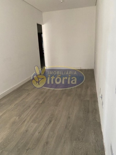 Imagem 2 de 9 de Sala Comercial Em Condomínio Para Locação No Bairro Centro, 1 Vagas, 55 M - 11202