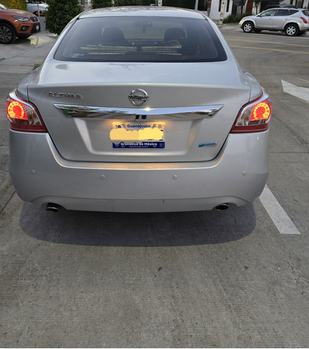 Nissan Altima 2.5 Advance At Piel Cvt