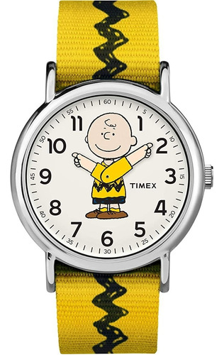 Reloj Timex Charlie Brown Weekender Unisex Peanuts Colección Color de la correa AMARILLA CON NEGRO Color del bisel Plata Color del fondo Blanco