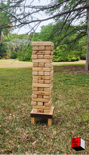 Imagen 7 de 9 de Alquiler Cama Elastica Pool Metegol Tejo Jenga Sapo