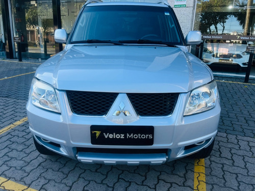 Mitsubishi Pajero TR4 2.0 4X4 16V 140CV FLEX 4P AUTOMÁTICO
