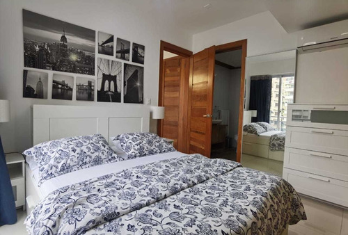 Imagen 6 de 9 de Naco Apartamento Con Excelente Ubicación