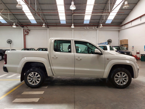 Imagen 8 de 15 de Amarok Cabina Doble Comfortline 2.0 Tdi 180 Cv 4x2