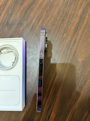 Apple iPhone 14 Pro (256 Gb) Pantalla Nueva - Morado Oscuro (Usado)