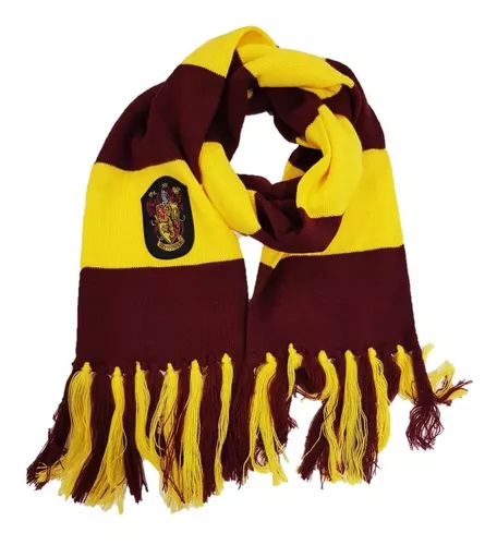 Protégete del frío como un verdadero estudiante de Hogwarts! con esta  bufanda calentita de tu casa favorita.