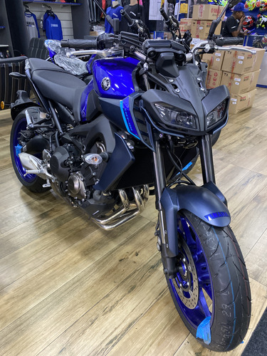 Mt 09 Abs