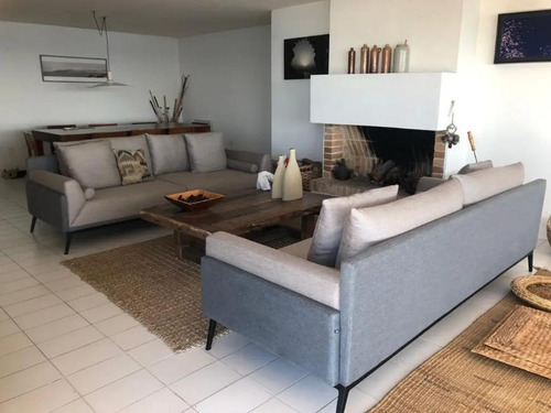 Imagen 2 de 16 de Excelente Apartamento Con Vista Al Mar Para Alquilar En Temporada