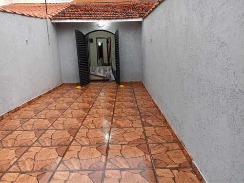 Sobrado Individual À Venda Em Itaquera