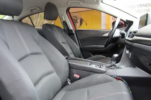 Mazda 3 2.0 Touring At
