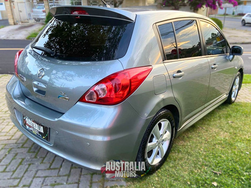 Nissan Tiida 1.8 Sl Flex Aut. 5p