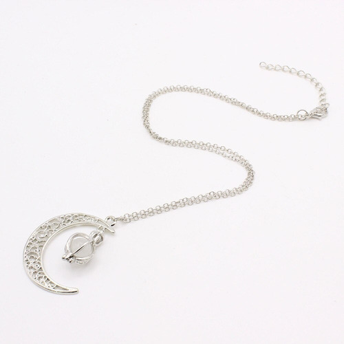 Collar Luna Cristal Brilla Oscuridad Fluorescente Mujer
