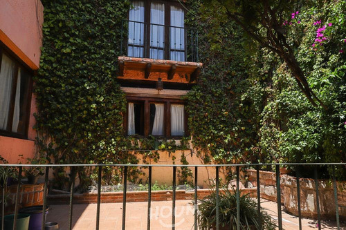 Casa En San Bernabe Ocotepec (pblo), La Magdalena Contreras Con 4 Habitaciones