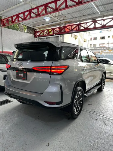 Toyota Fortuner Sw4